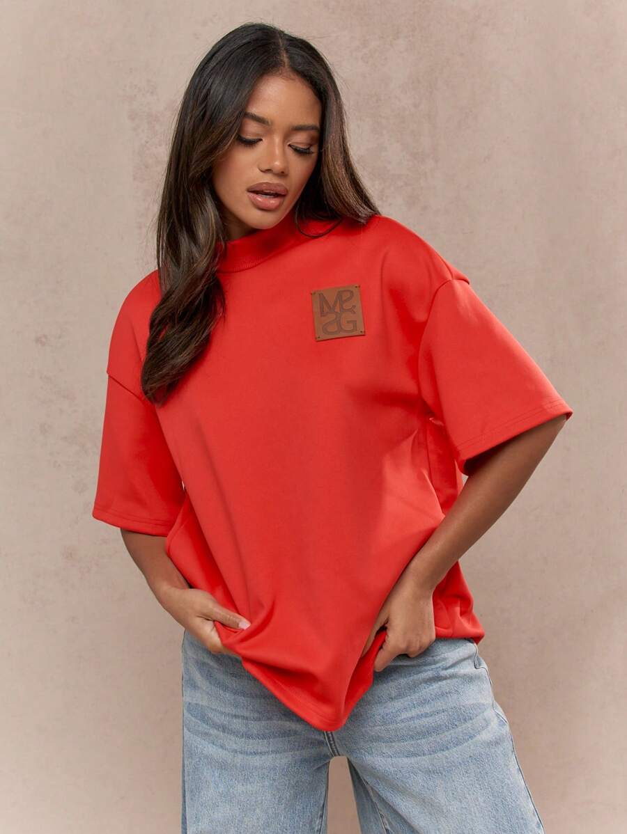MISSGUIDED Logo Branding Patch Front Polo Neck Dropped Sleeve Oversized T-Shirt - Red - View 1