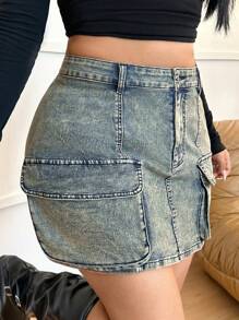 SHEIN SXY 大码夏季时尚百搭翻盖口袋紧身迷你牛仔半身裙 - 深色水洗藍 - 查看 4