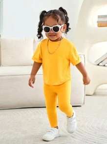 SHEIN Baby Girl Cute Yellow Short Sleeve T-Shirt And Elastic Waist Pants 2 Pieces Set, Casual Stylish Bright Yellow Outfit For Outdoor - Yellow - View 4