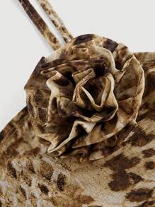 SHEIN MOD Vestido de mujer con estampado de leopardo, decoración floral y bajo de cola de pez, elegante cuello de halter