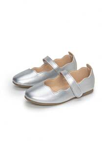 Silver Girls' Comfortable Breathable Non-Slip Flat Shoes - Silver - View 2