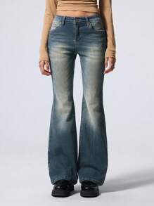 LYSMO Women's Front Button Pocket Casual Jeans, Everyday Wear - Blue - View 1