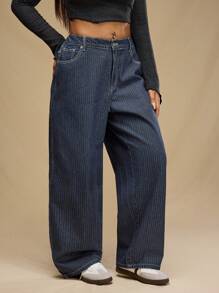 Forever 21 Plus Size Front Button Pocket Simple Stripe Casual Boyfriend Jeans - Navy Blue - View 3