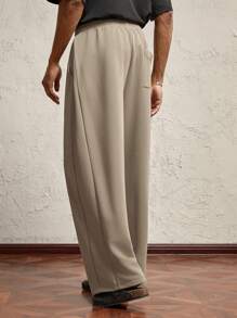 AKNOTIC Business Casual Men's Khaki Knit Loose Straight-Leg Casual Pants, Drawstring Elastic Waist, Suitable For Daily Wear In Autumn/Winter, With Letter Branding & Metal Decor - Khaki - View 2