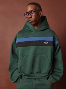 SUMWON Conjunto de sudadera con capucha y pantalones de chándal a juego con detalles a rayas, ropa deportiva de estilo irlandés perfecta para las celebraciones del 17 de marzo, coordinado inspirado en lo gaélico de color verde