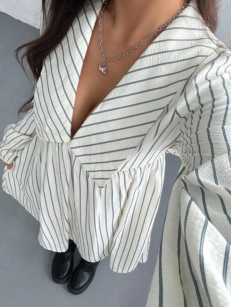 SHEIN EZwear 女士 V 领长袖条纹休闲短裙 - 淺藍色 - 查看 1