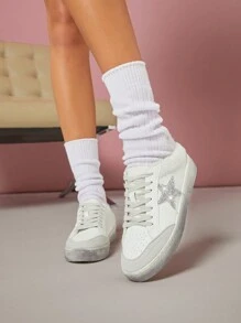 SHUZIA Dames Silver Super Star Glitter Slip On, Sherling Low Top Sneaker Schoen