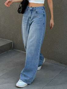 DAZY Women Front Button Pocket Simple Casual Straight Leg Jeans