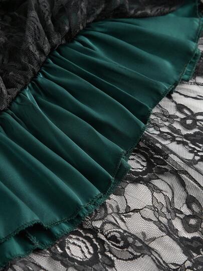 Goth Christmas Vintage Gothic Dark Green And Black Lace Pleated Adjustable Waistline Skirt, Reversible