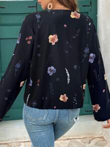 SHEIN VCAY 秋季大码花卉印花系带休闲衬衫 - 黑色 - 查看 2