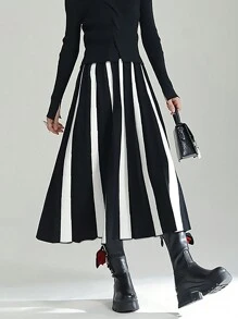 黑白条纹拼接裙，秋冬休闲风 - 黑與白 - 查看 1