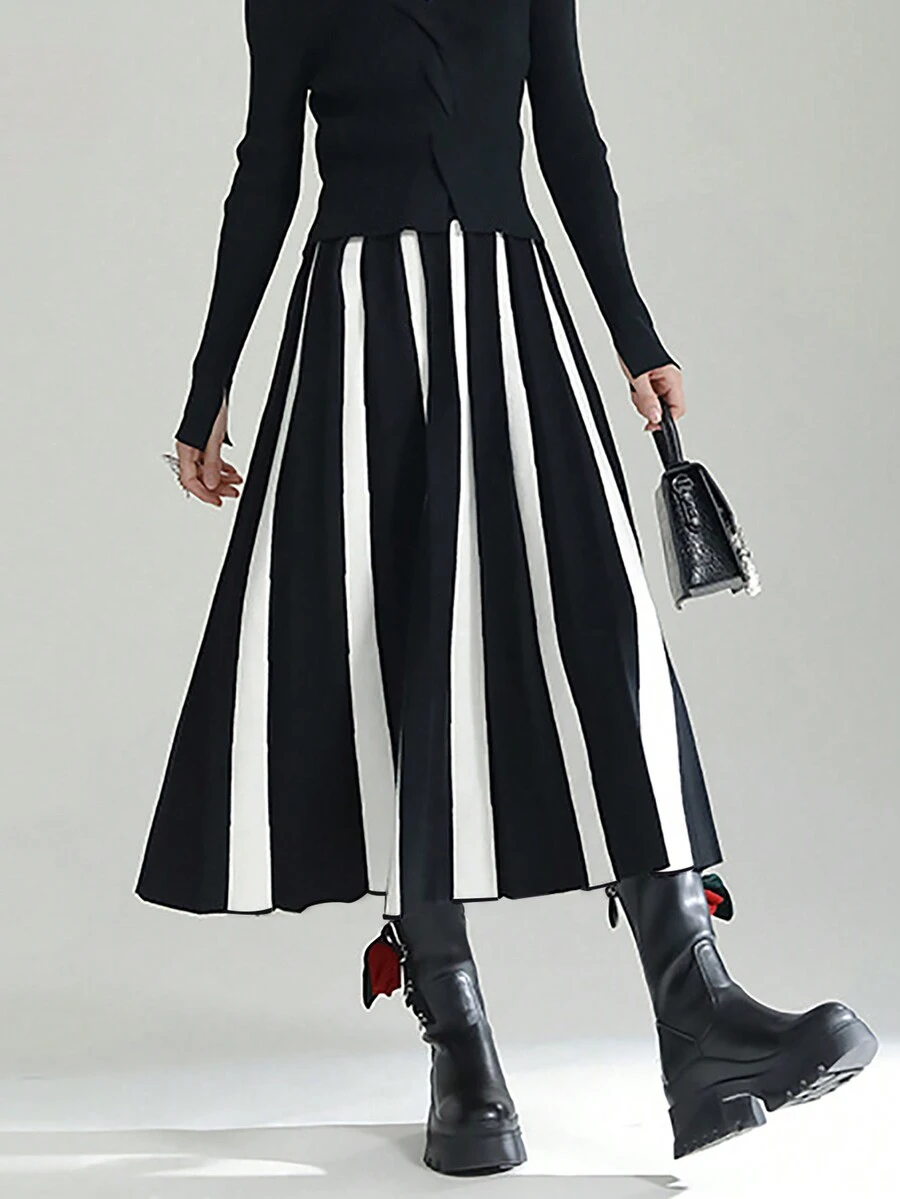 黑白条纹拼接裙，秋冬休闲风 - 黑與白 - 查看 1