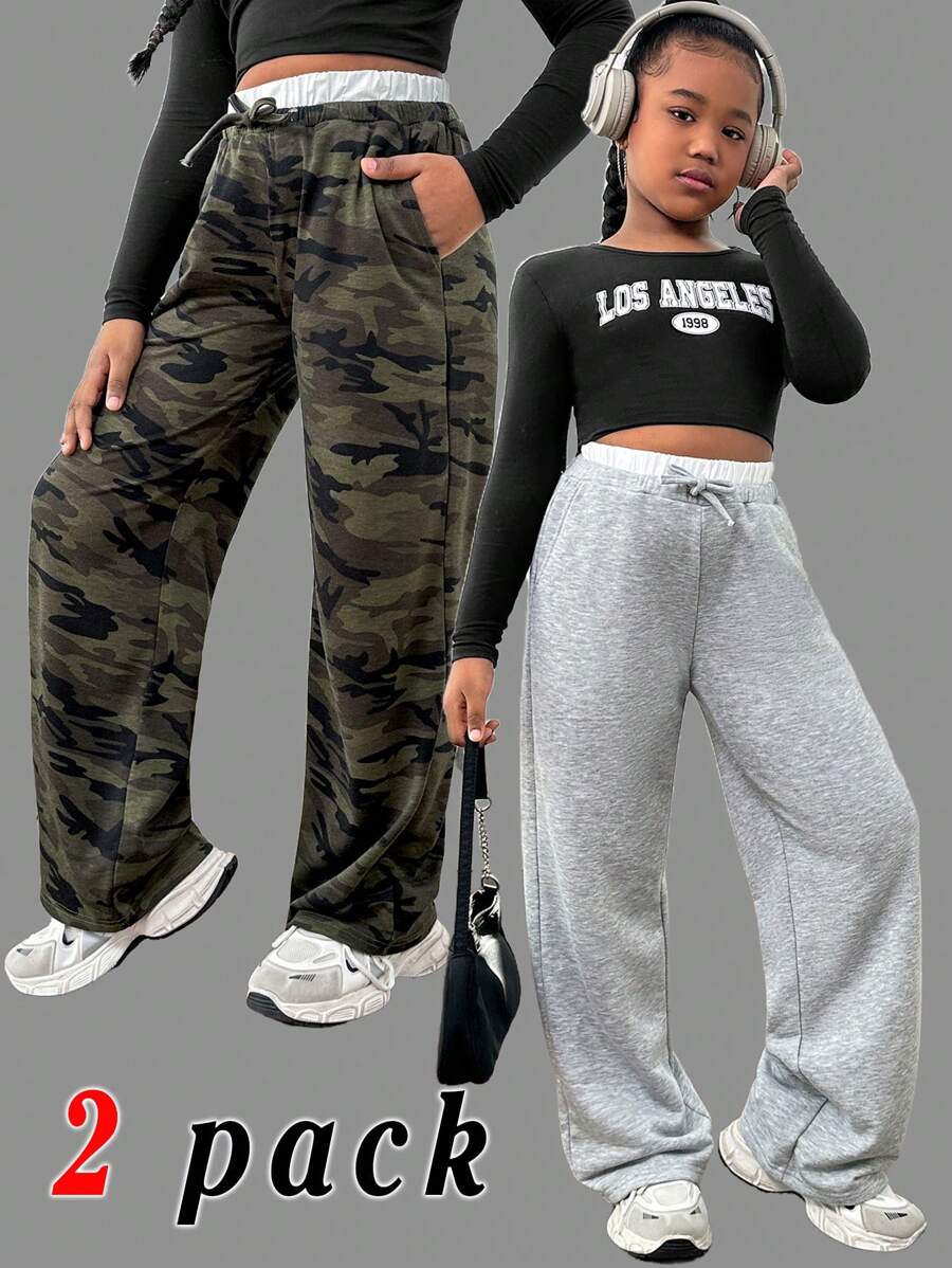SHEIN Set de 2 piezas de pantalones anchos de punto de cintura elástica con parches, de unicolor y otro de estampado camuflaje, para niñas preadolescentes - Multicolor - Ver 1