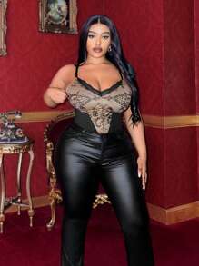 Slaydiva Plus Size Black Lace Sexy Elegant Camisole For Autumn/Winter - Black - View 5