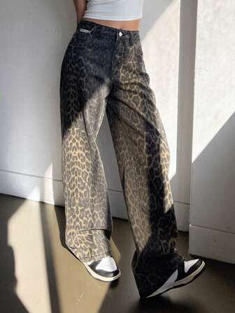 DAZY Pantaloni di jeans casual con stampa leopardata, tasche con bottoni frontali, stile Y2K, per donne