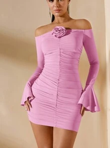 SHEIN BAE 粉色纯色性感露肩长袖 3D 花卉装饰褶皱迷你紧身连衣裙，适合夏季和秋季 - 淺粉色 - 查看 5
