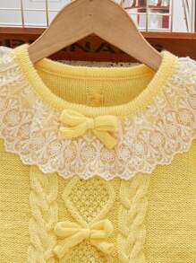 SHEIN Young Girls' Khaki Lace Trim Crew Neck Hand-Knit Bowknot Waist Cable Knit Ruffled Hem Cute Preppy Casual Knitted Sweater Dress, Suitable For Outings, Gatherings, Autumn/Winter Season