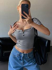 DAZY Round Neck Striped Patchwork Slim Fit Women T-Shirt - Black and White - View 7