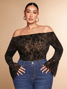 SHEIN BAE Bodyduit de encaje con estampado floral, de un solo hombro, acampanado y de efecto "transparente" para mujer talla grande, ideal para citas románticas, uso interior, elegante y sexy, perfecto para festivales