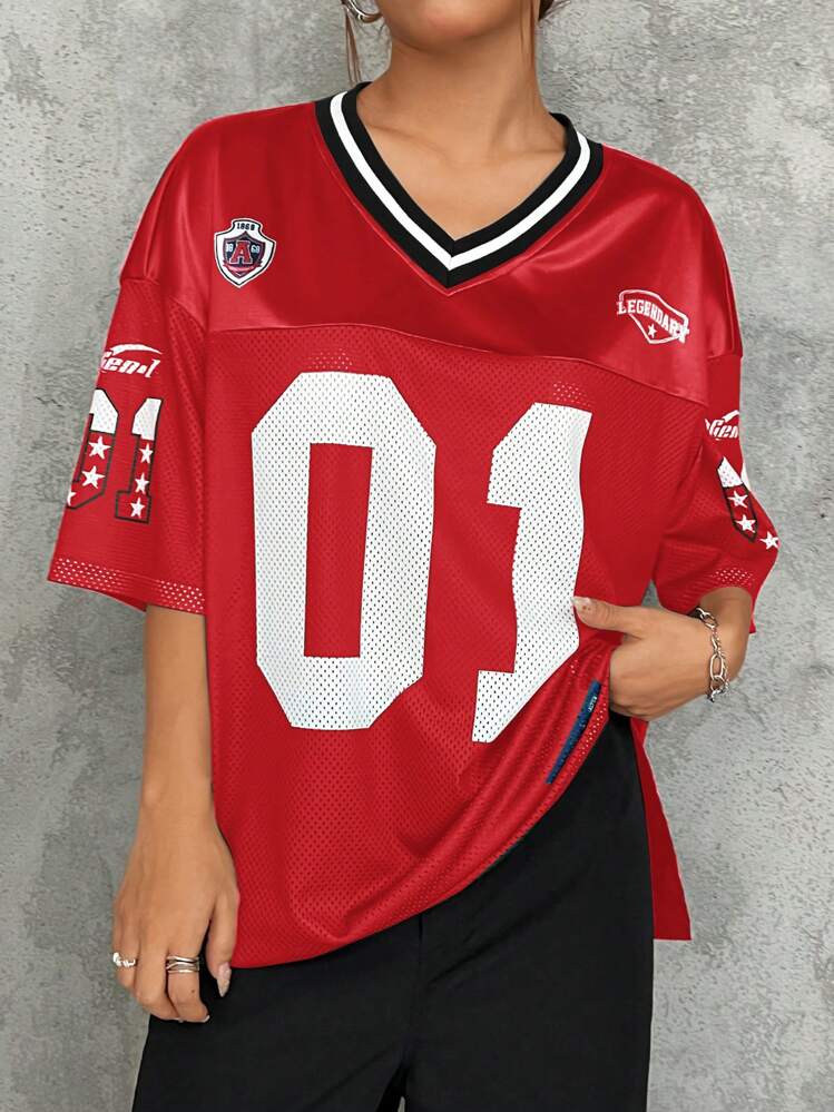 SHEIN EZwear Camiseta de manga corta holgada informal con bloques de color, estampado digital y hombros caídos