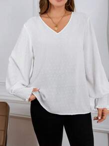 SHEIN LUNE Plus Size Solid Color Shirred Long Sleeve Elegant Office Shirt Party Festivals New Year Valentine's Day Party Elegant Office Wear - White - View 4
