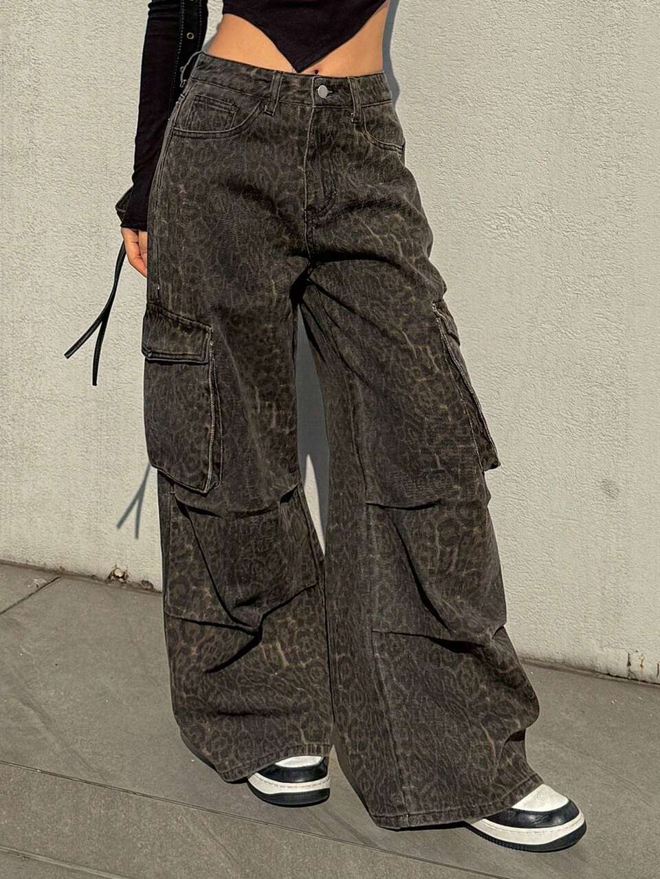 Women's Leopard Print Cargo Jeans With Large Pockets,Baggy Jeans