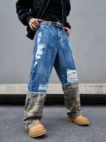 Manfinity EMRG Men's Camouflage Print Ripped Pocket Casual Versatile Denim Jeans