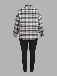 SHEIN Frenchy Set de 3 piezas de ropa informal y elegante de estilo francés para mujer de tallas grandes: camisa, camiseta y pantalones - Multicolor - Ver 2