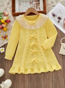 SHEIN Young Girls' Khaki Lace Trim Crew Neck Hand-Knit Bowknot Waist Cable Knit Ruffled Hem Cute Preppy Casual Knitted Sweater Dress, Suitable For Outings, Gatherings, Autumn/Winter Season
