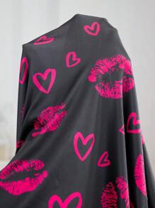 Zestaw piżam z długim rękawem i nadrukiem w kształcie serca i ust w dużych rozmiarach