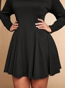 SHEIN BAE Plus Size Solid Color Long Sleeve Casual Dress, Minimalist & Fashionable For Everyday Wear Women's Black Solid Sweet Casual Round Neck Long Sleeve Simple Ruffle Hem Short Mini Dress/Black Homecoming Dress Cocktail Party, Birthday Party, Christmas, New Year, Holiday Dresses, Prom Dresses