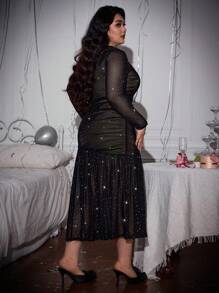 SHEIN Privé Plus Size Long Sleeve Chinese Style New Year Party Dress, Elegant Polka Dot & Sequin Printed Mermaid Dress For Valentine - Black - View 2