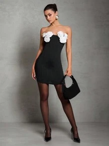 SHEIN BAE Women 3D Floral Decor Bandeau Simple Casual Short Corset Dress,Red Dresschristmas Women Clothes,Elegant Dress Wedding,Christmas Dress,Christmas Party Dress,Christmas Outfits,Christmas Women Clothes,New Year Eve Outfits - Black - View 7
