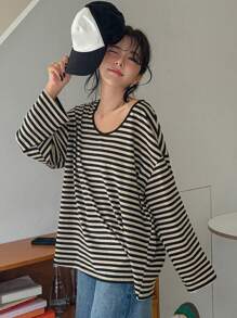 DAZY Camiseta suelta de manga larga y cuello en V a rayas simple para mujer, informal para uso diario