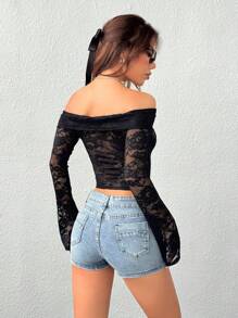 SHEIN EZwear Women's Solid Color Off-Shoulder Long Sleeve Lace Casual Top