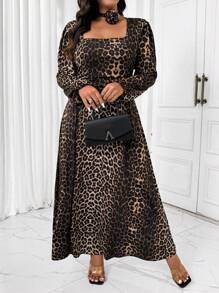 SHEIN Frenchy Vestido casual de talla grande con cuello cuadrado y manga larga con estampado de leopardo