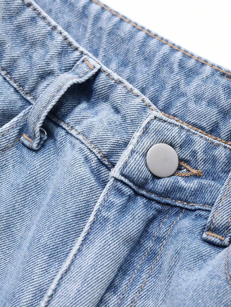 Women Front Button Pocket Simple Casual Straight Leg Jeans