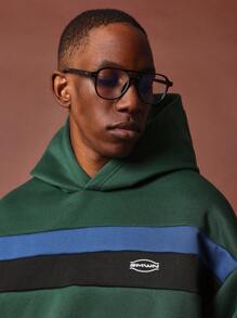 SUMWON Conjunto de sudadera con capucha y pantalones de chándal a juego con detalles a rayas, ropa deportiva de estilo irlandés perfecta para las celebraciones del 17 de marzo, coordinado inspirado en lo gaélico de color verde