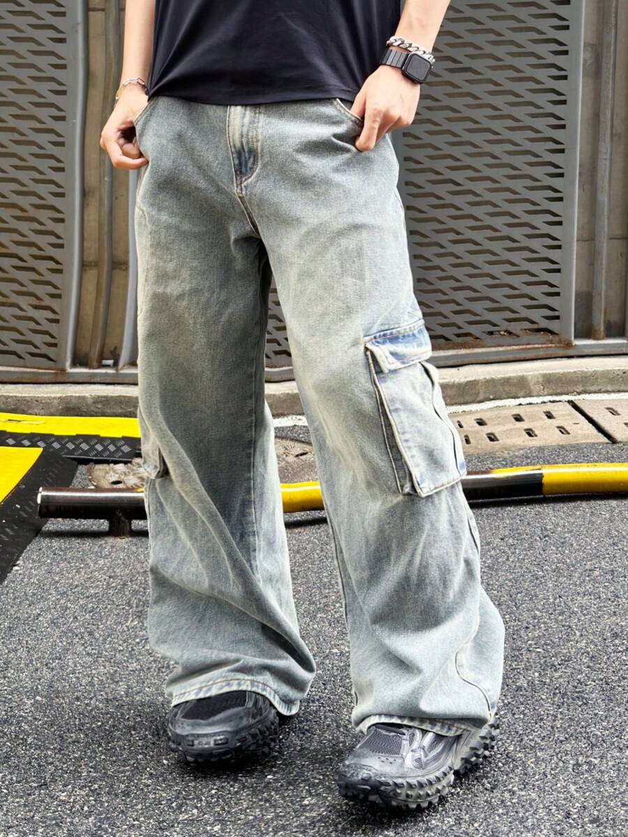 Manfinity EMRG Men's Washed Dark Blue Loose Wide Leg Cargo Jeans