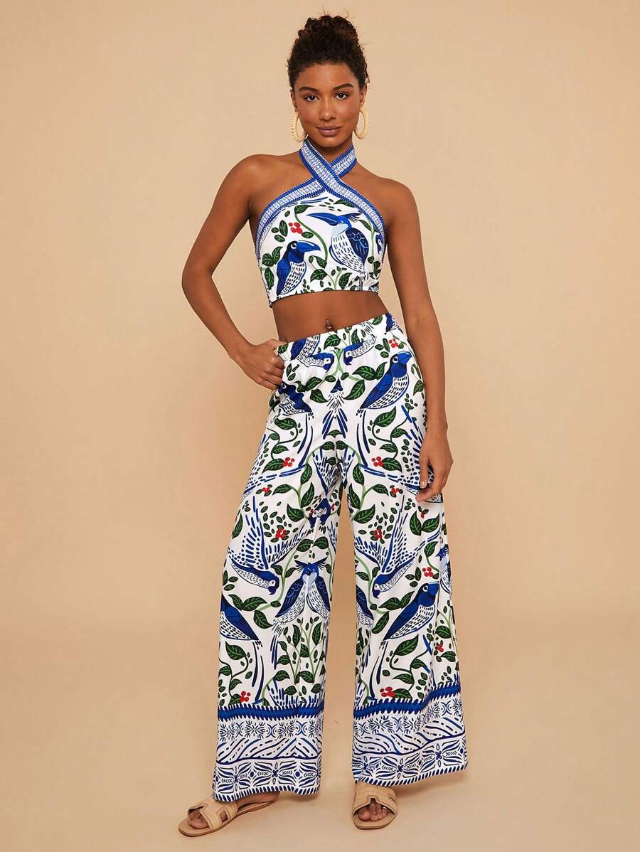 Travachic 2 件套编织印花吊带短款上衣和高腰阔腿裤女式套装，带蓝白位置花卉印花，轻松浪漫的海滨度假 - 藍白色 - 查看 1