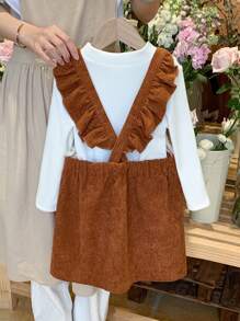 SHEIN LMoss Kids LMoss Young Girl 2 件套女童针织纯色修身上衣搭配编织可爱鹿刺绣背带连衣裙套装 - 彩色 - 查看 2