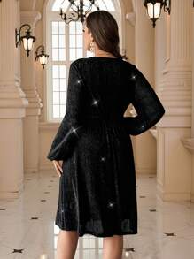 SHEIN Essnce Plus-Size Ladies Elegant Black Dress,Velvet Party Women Dresses For Autumn,Formal Dinner Evening,Christmas Holiday New Years Winter Skirts - Black - View 2
