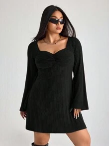 SHEIN ICON Plus Size Women's Square Neck Ruched A-Line Flare Sleeve Dress, Autumn Dress - Black - View 6