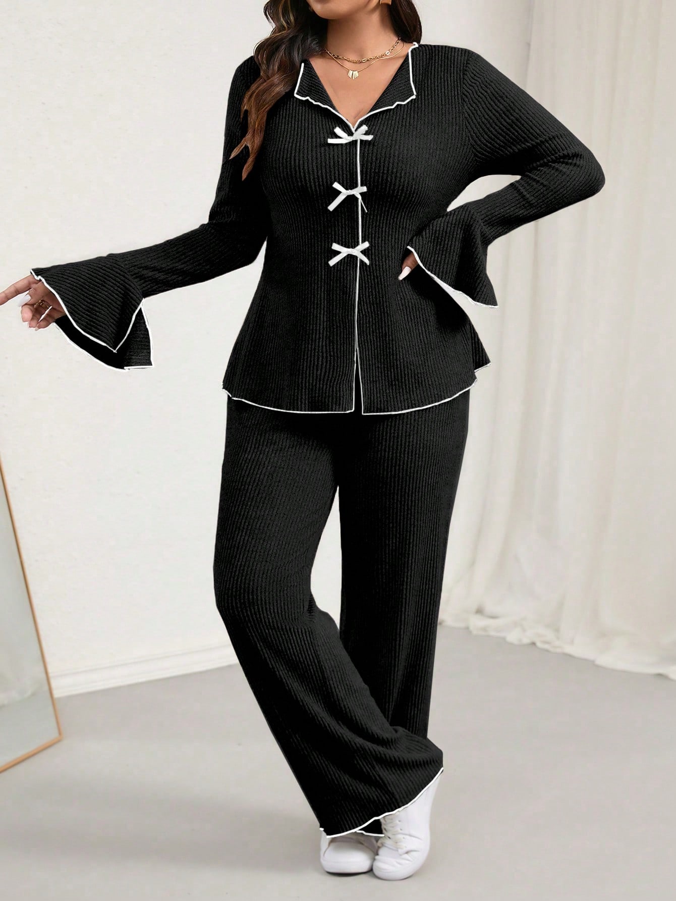 Calvaya مجموعة من قطعتين لكبار الحجم من النساء، ست...