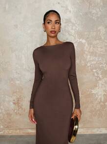 SHEIN BAE 白色纯色优雅长袖针织连衣裙，紧身褶饰细节和镂空后背，适合聚会、浪漫约会、鸡尾酒会、伴娘礼服和秋冬季分层穿着