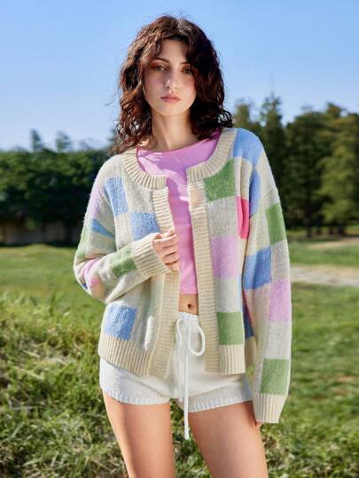 Skyraze Women Stylish Colorblock Knit Cardigan Sweater, Checkered Bishop Sleeve Sweater,Women's Colorful Plaid Crop Tops Crew Neck Short Sleeved Fashion Casual Cable Jumper Batwing Checkerboard Contrast Color Block Cap Pullover Knit Sweater,Geometric Pattern