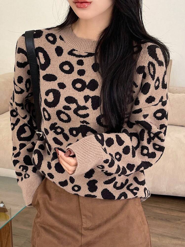 Leopard Print Loose Fit Women Sweater, Casual & Fashionable For Everyday Wear Cheetah Print,Fall Clothes