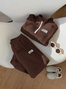 SHEIN 2 piezas Conjunto casual simple para niños pequeños, de felpa, grueso, adecuado para otoño/invierno - Marrón - Ver 5