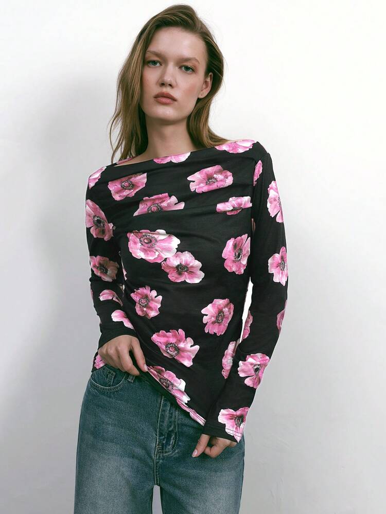 SHEIN Maija Winter New Style Rose Red Artistic Flower Print Black Elegant Urban Women's Knitted Tops Romantic And Gorgeous Daily Casual Modern Suitable For Going Out For Vacation Holiday Party Old Money Style Wedding Guest Dress Date Wear New Year's Gift Christmas