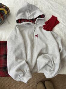 DAZY Sudadera holgada informal con capucha para mujeres con bordado de mariposa, manga larga, otoño